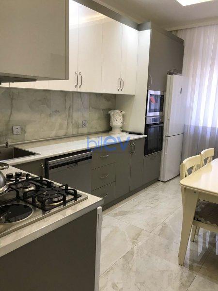 Kirayə (aylıq) 2 otaqlı Yeni Tikili  98m², Bakı