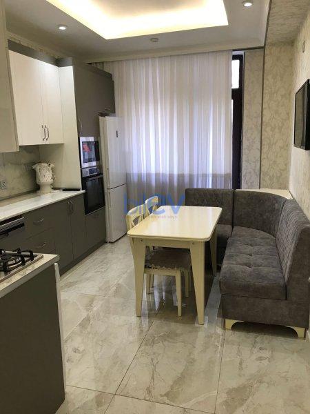 Kirayə (aylıq) 2 otaqlı Yeni Tikili  98m², Bakı
