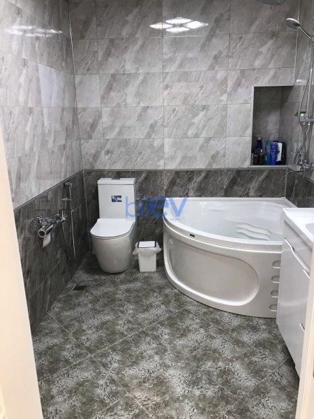 Kirayə (aylıq) 2 otaqlı Yeni Tikili  98m², Bakı