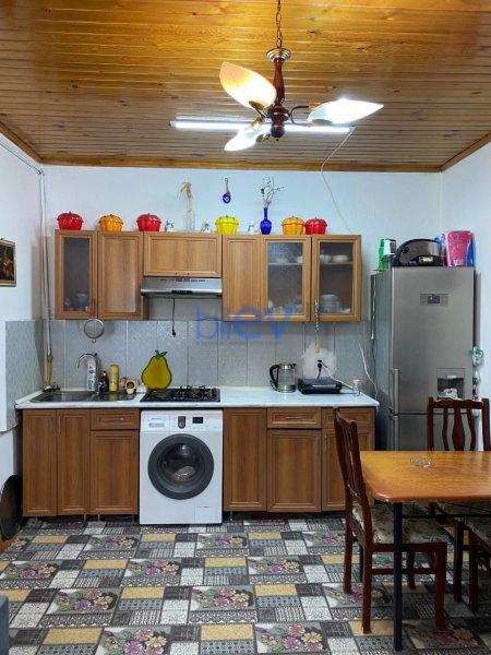 Satılır 3 otaqlı Həyət evi  1112m², Balakən