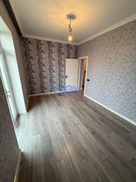Satılır 4 otaqlı Həyət evi  130m², Bakı