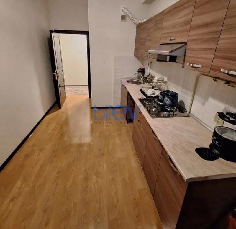 Aylıq Kirayə 2 otaqlı Yeni Tikili bina evi  75m², Bakı