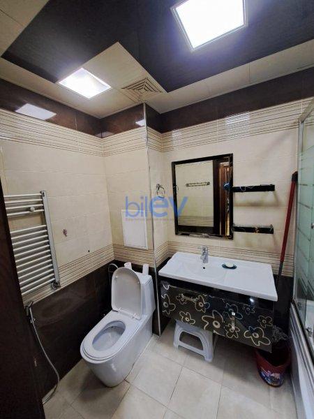 Satış 2 otaqlı Köhnə Tikili bina evi  44m², Bakı