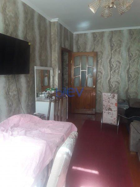 Satış 2 otaqlı Köhnə Tikili bina evi  47m², Bakı