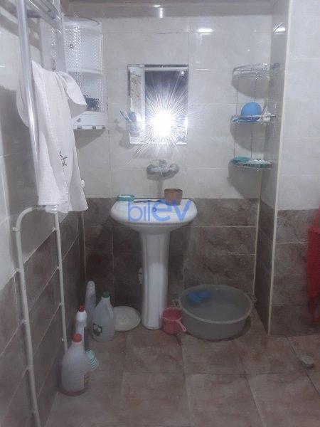 Satış 2 otaqlı Köhnə Tikili bina evi  47m², Bakı
