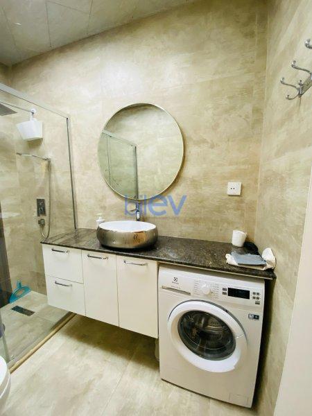 Aylıq Kirayə 2 otaqlı Yeni Tikili bina evi  65.00m², Bakı