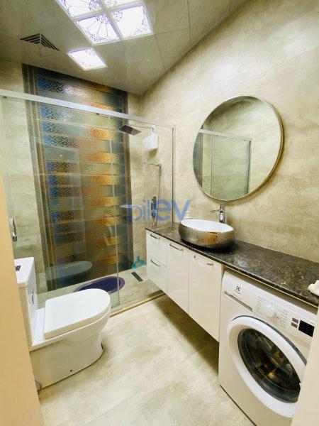 Aylıq Kirayə 2 otaqlı Yeni Tikili bina evi  65.00m², Bakı