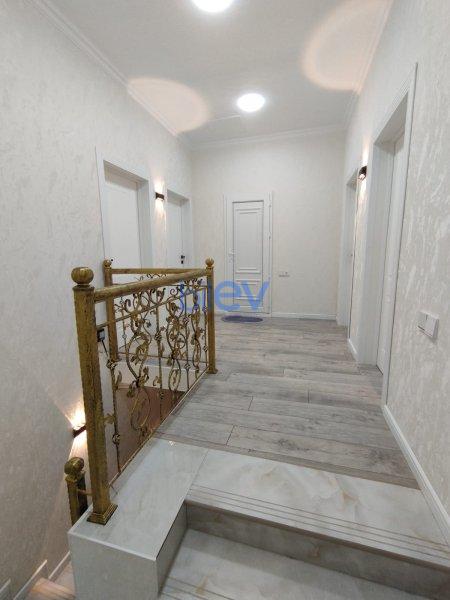 Satış 5 otaqlı Həyət evi  138m², Sumqayıt