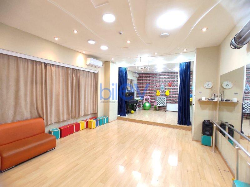 Satış 7 otaqlı Obyekt  440m², Bakı