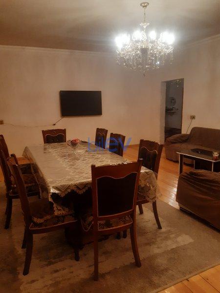 Satış 5 otaqlı Həyət evi  182m², Gəncə