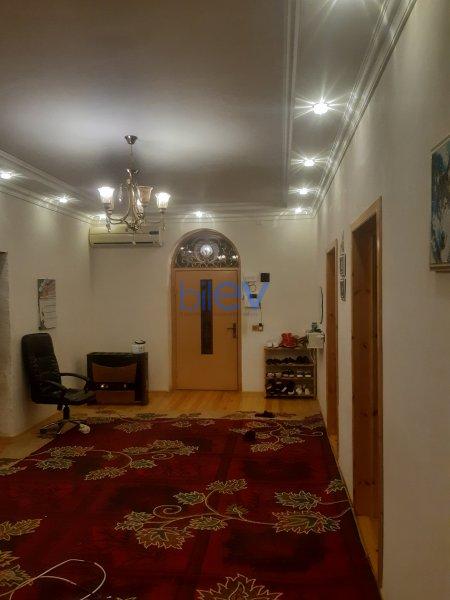 Satış 5 otaqlı Həyət evi  182m², Gəncə