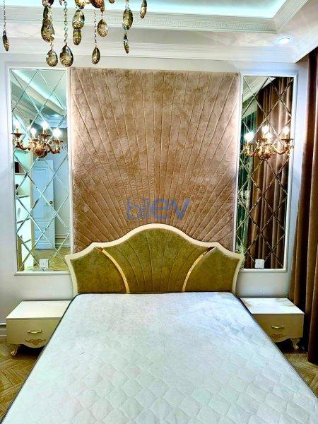 Aylıq Kirayə 2 otaqlı Yeni Tikili bina evi  90m², Bakı