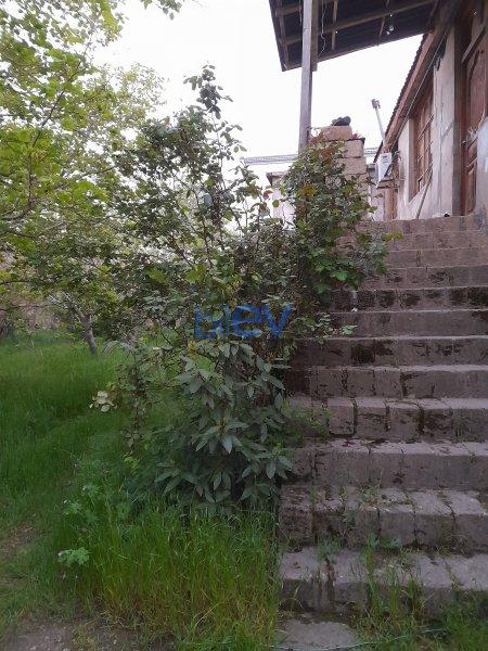 Satılır 3 otaqlı Həyət evi  600m², Bakı