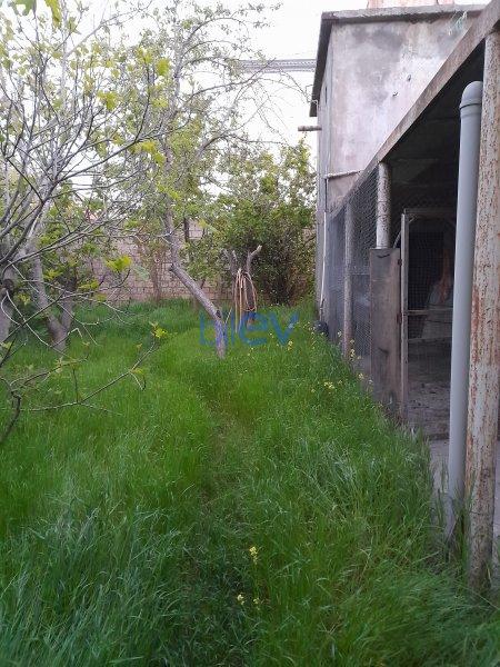Satılır 3 otaqlı Həyət evi  600m², Bakı