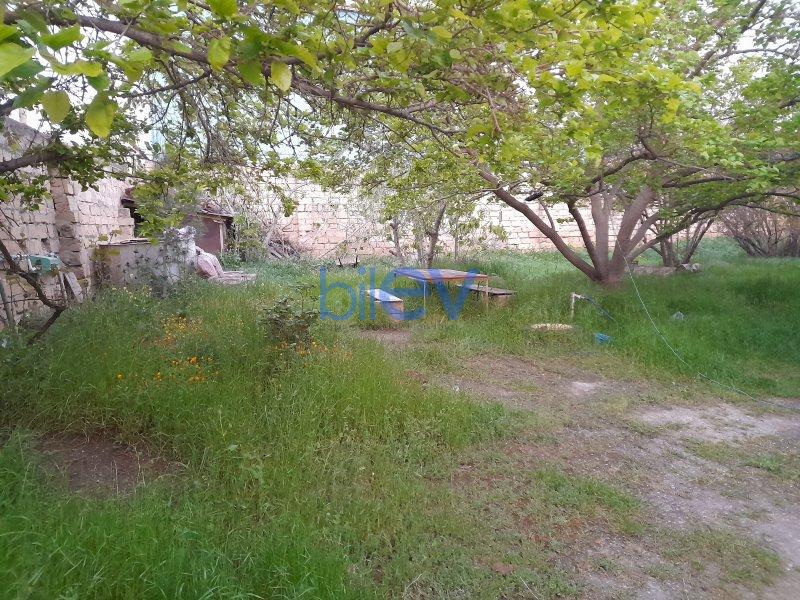 Satılır 3 otaqlı Həyət evi  600m², Bakı