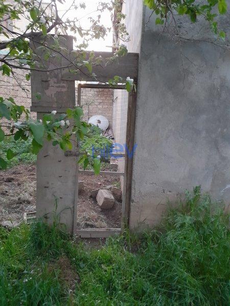 Satılır 3 otaqlı Həyət evi  600m², Bakı