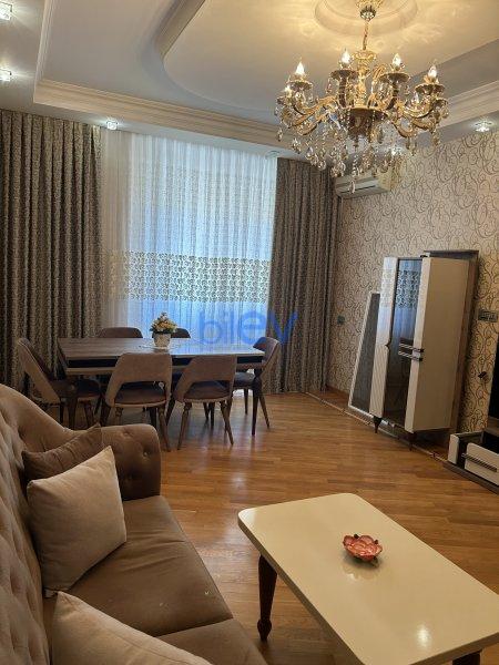 Satış 3 otaqlı Yeni Tikili bina evi  139m², Bakı