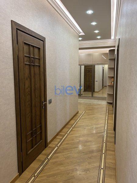 Satış 3 otaqlı Yeni Tikili bina evi  139m², Bakı