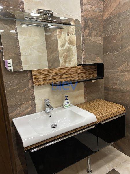 Satış 3 otaqlı Yeni Tikili bina evi  139m², Bakı