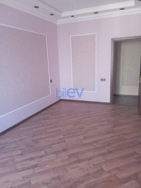 Aylıq Kirayə 3 otaqlı Yeni Tikili bina evi  130m², Bakı