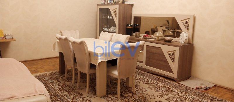 Satış 3 otaqlı Köhnə Tikili bina evi  85m², Bakı