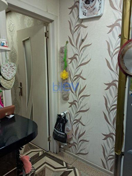 Satış 3 otaqlı Köhnə Tikili bina evi  63m², Bakı