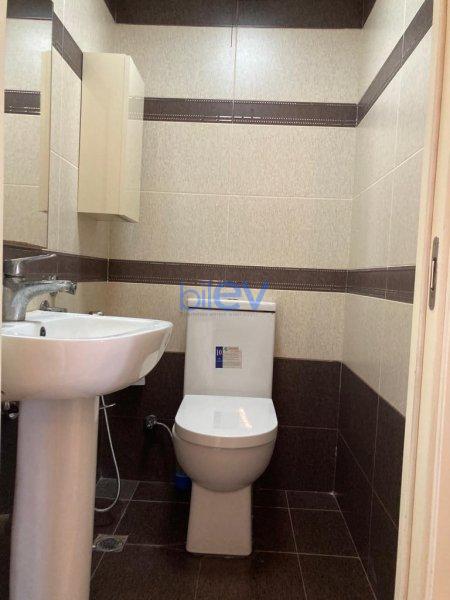 Satış 3 otaqlı Köhnə Tikili bina evi  70m², Bakı