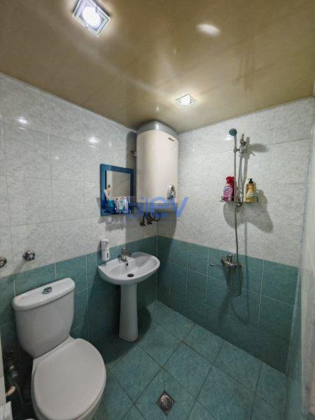 Satış 2 otaqlı Köhnə Tikili bina evi  37m², Bakı