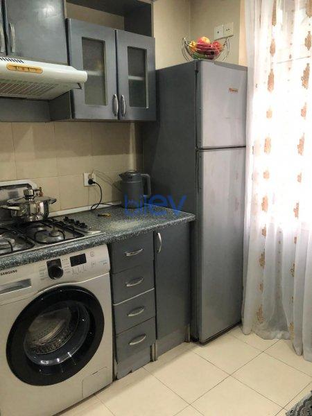 Günlük Kirayə 2 otaqlı Köhnə Tikili bina evi  78m², Bakı
