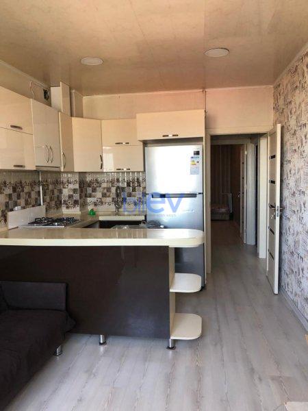 Günlük Kirayə 2 otaqlı Köhnə Tikili bina evi  67m², Bakı