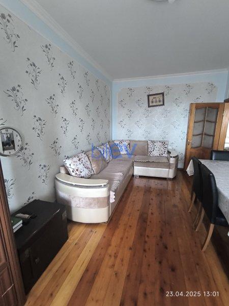Satış 3 otaqlı Köhnə Tikili bina evi  90m², Bakı