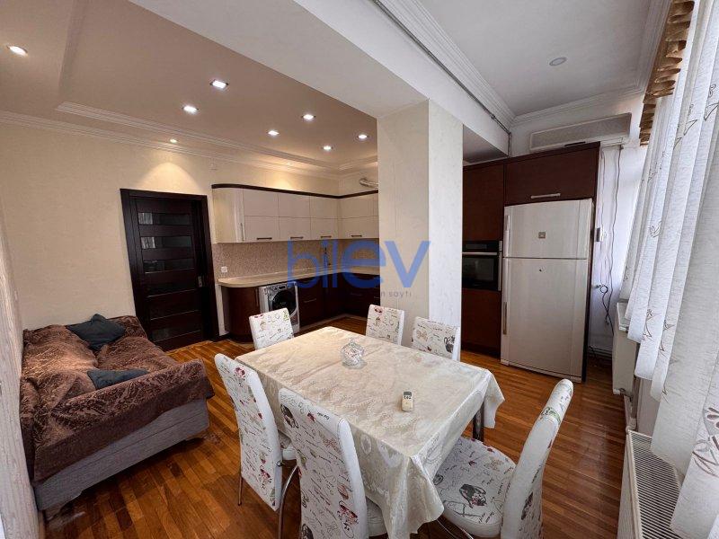 Kirayə (aylıq) 3 otaqlı Yeni Tikili  130m², Bakı