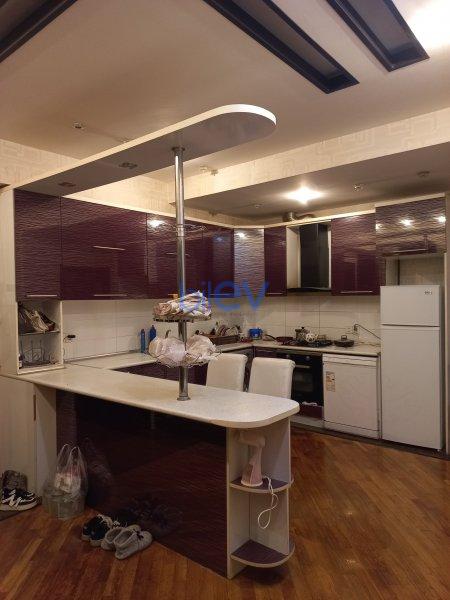 Satış 3 otaqlı Yeni Tikili bina evi  110.00m², Bakı