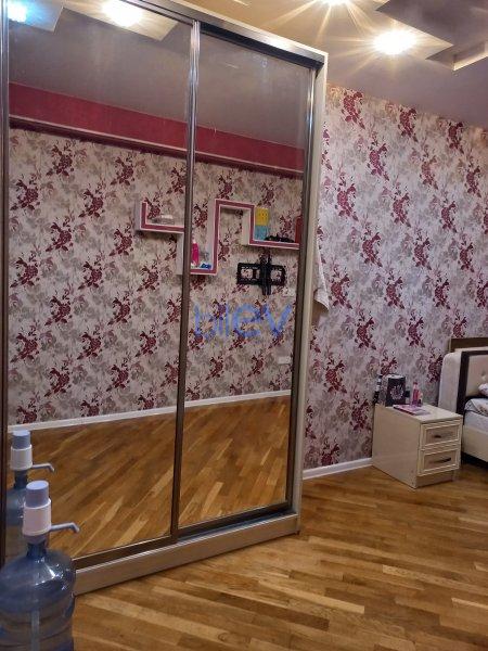 Satış 3 otaqlı Yeni Tikili bina evi  110.00m², Bakı
