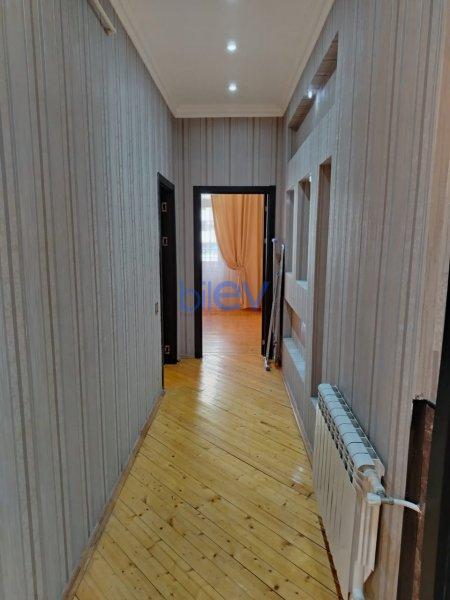 Aylıq Kirayə 3 otaqlı Yeni Tikili bina evi  105m², Bakı