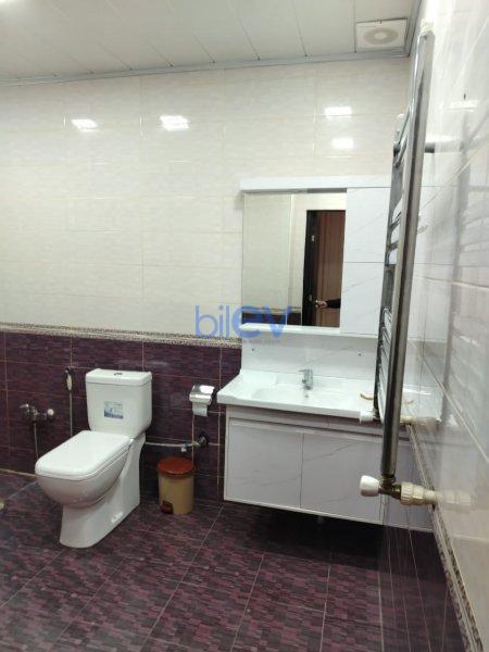 Aylıq Kirayə 3 otaqlı Yeni Tikili bina evi  105m², Bakı