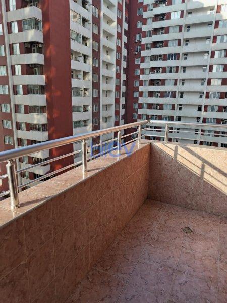 Aylıq Kirayə 3 otaqlı Yeni Tikili bina evi  105m², Bakı