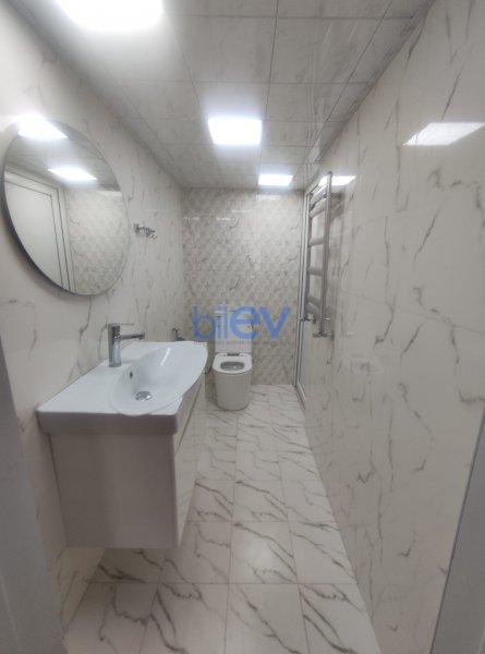 Satış 5 otaqlı Həyət evi  240m², Bakı