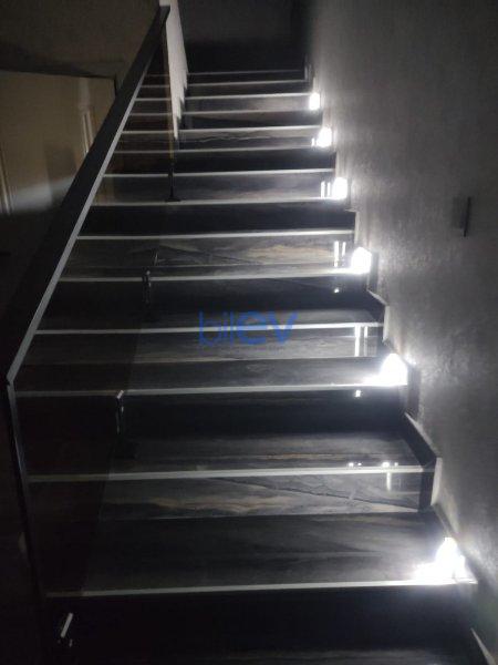 Satış 5 otaqlı Həyət evi  240m², Bakı