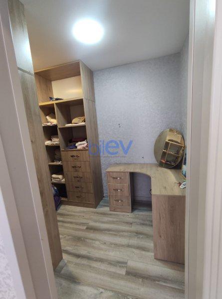 Satış 5 otaqlı Həyət evi  240m², Bakı