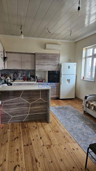 Satış 5 otaqlı Həyət evi  300m², Bakı