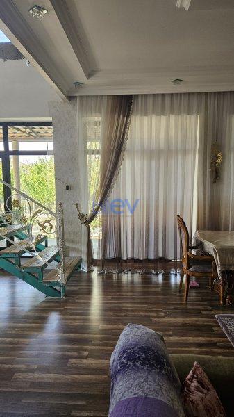 Satış 5 otaqlı Həyət evi  300m², Bakı