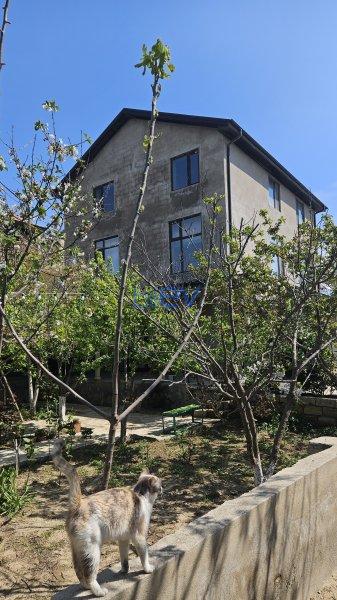 Satış 5 otaqlı Həyət evi  300m², Bakı
