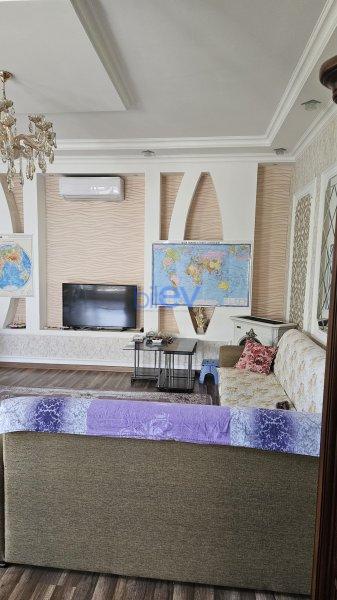 Satış 5 otaqlı Həyət evi  300m², Bakı