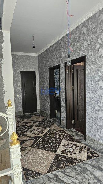 Satış 5 otaqlı Həyət evi  300m², Bakı