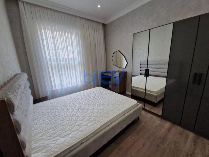 Aylıq Kirayə 3 otaqlı Yeni Tikili bina evi  120m², Bakı