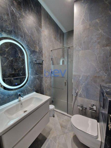 Aylıq Kirayə 3 otaqlı Yeni Tikili bina evi  120m², Bakı