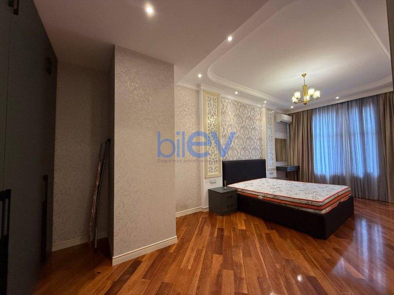 Aylıq Kirayə 3 otaqlı Köhnə Tikili bina evi  135m², Bakı