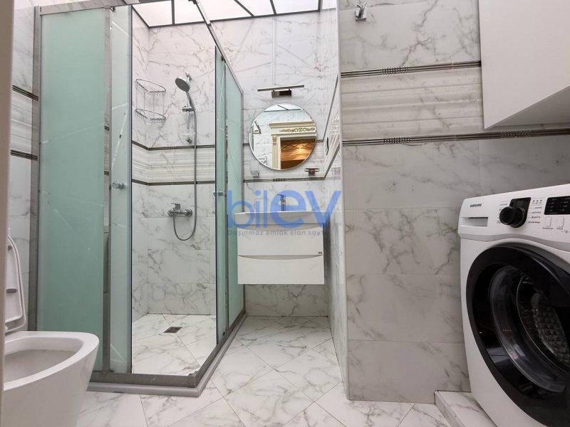 Aylıq Kirayə 3 otaqlı Köhnə Tikili bina evi  135m², Bakı