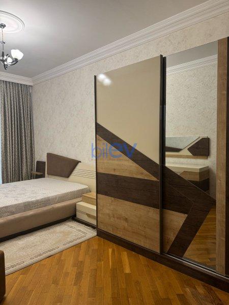 Kirayə (günlük) 2 otaqlı Yeni Tikili  90m², Bakı